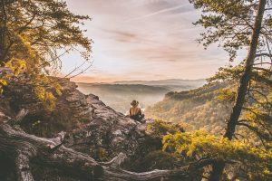 creiamo noi stessi in solitudine